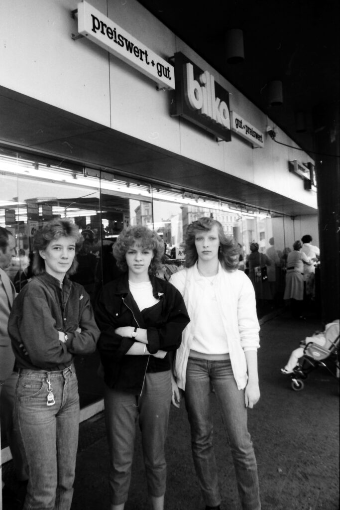 Lehre: Auszubildende des Kaufhauses Bilka 1981. Foto: Ulrich Horb
