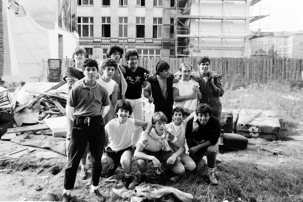 Gang "The Us", achtziger Jahre, Friedrichstraße. Foto: Ulrich Horb
